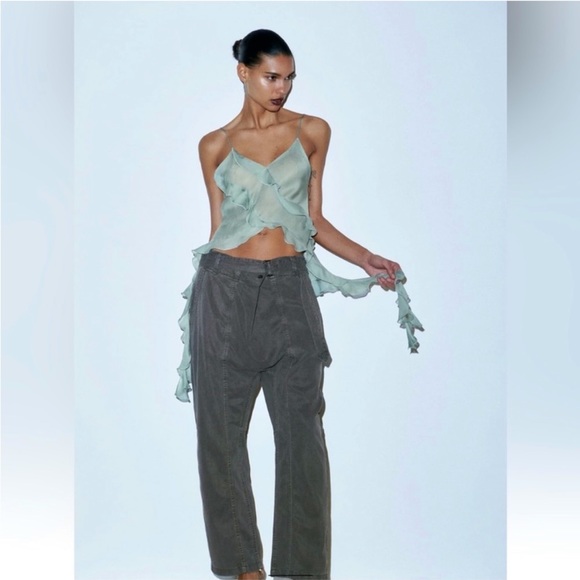 Zara Ruffle Top - Picture 2 of 3